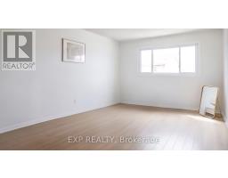 Main - 26 Greenleaf Terrace, Toronto, ON M1B4J4 Photo 8