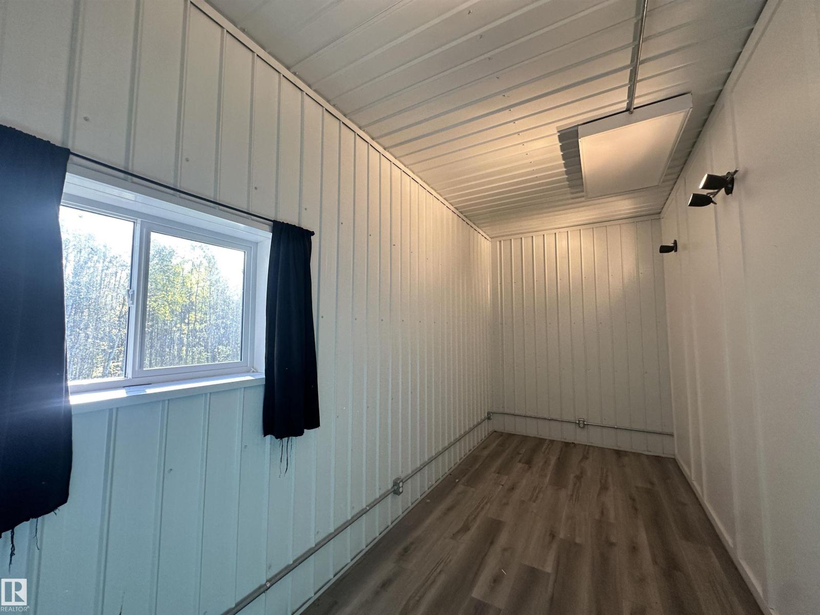 7323 Twp Road 512 - 25