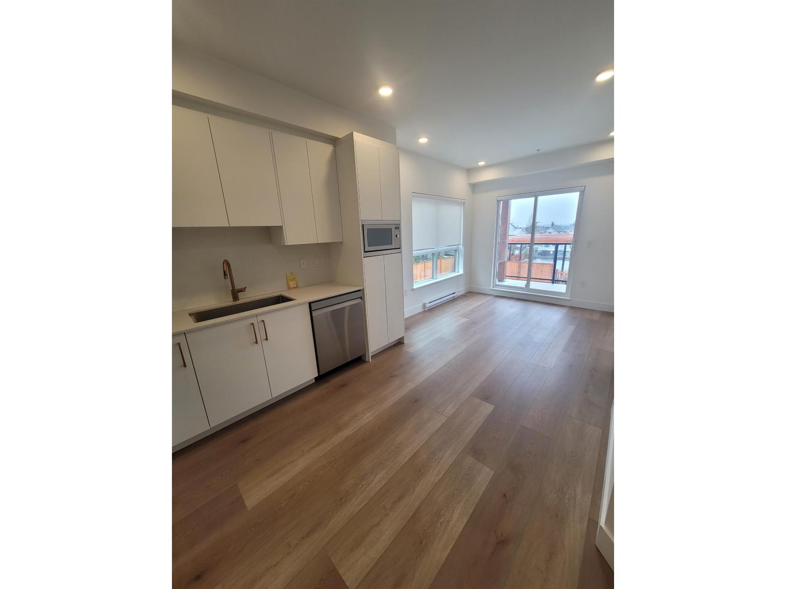 2 Bed, 2 Bath Apartment for Rent in Langley – 214 20282 72B AVENUE, Langley – MLS# R3171723 - Image 3