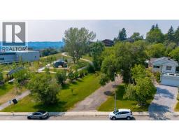 1213 17A Street NW - photo 4