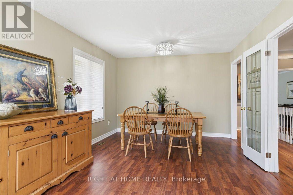 5 St John's Court, Uxbridge, ON photo 10