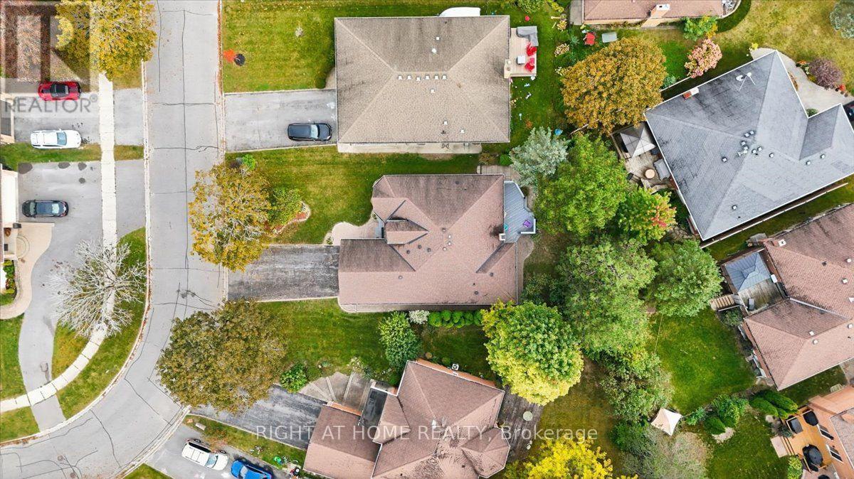 5 ST JOHN'S COURT - 44