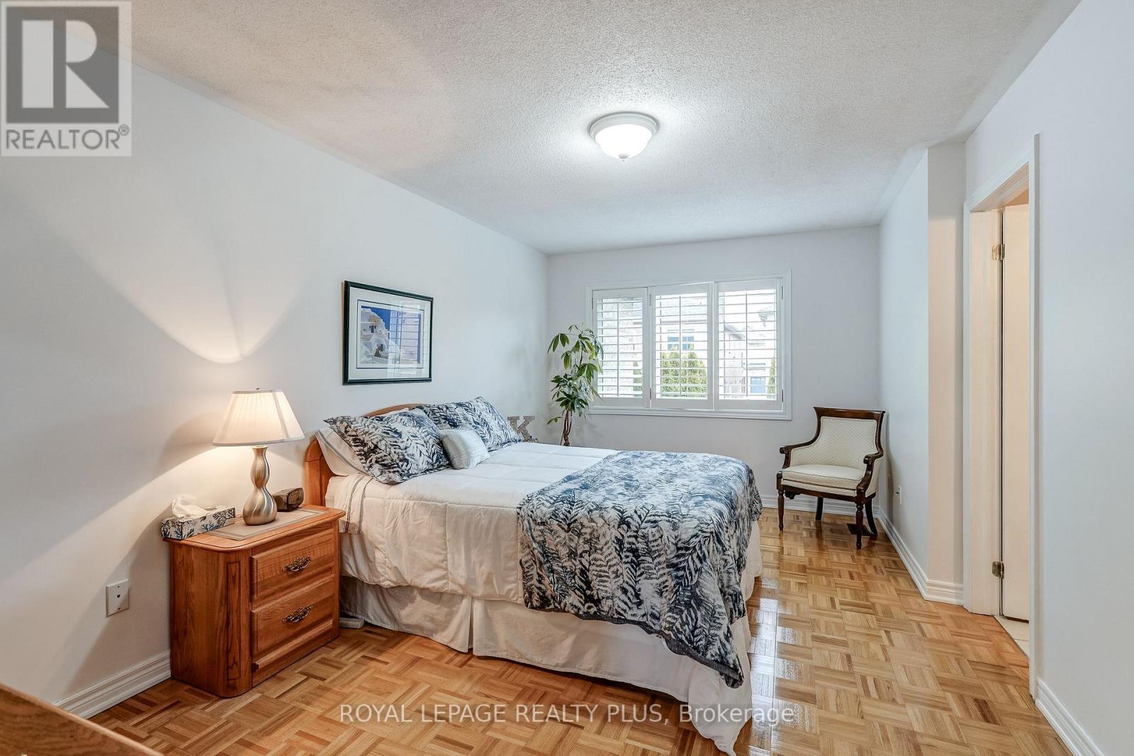 172 LAUDERDALE DRIVE - Image 15
