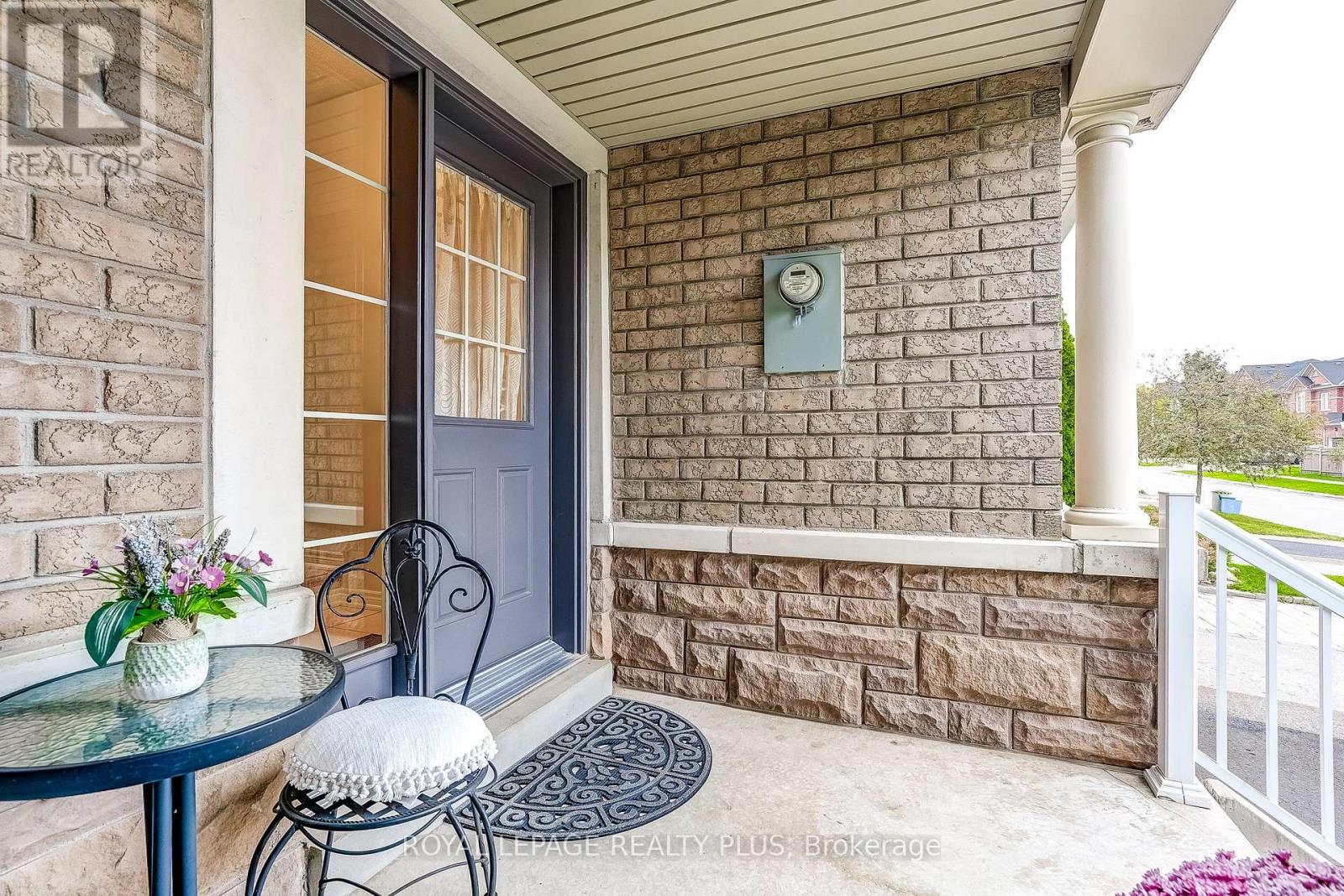 172 LAUDERDALE DRIVE, Vaughan (Patterson) — photo 3