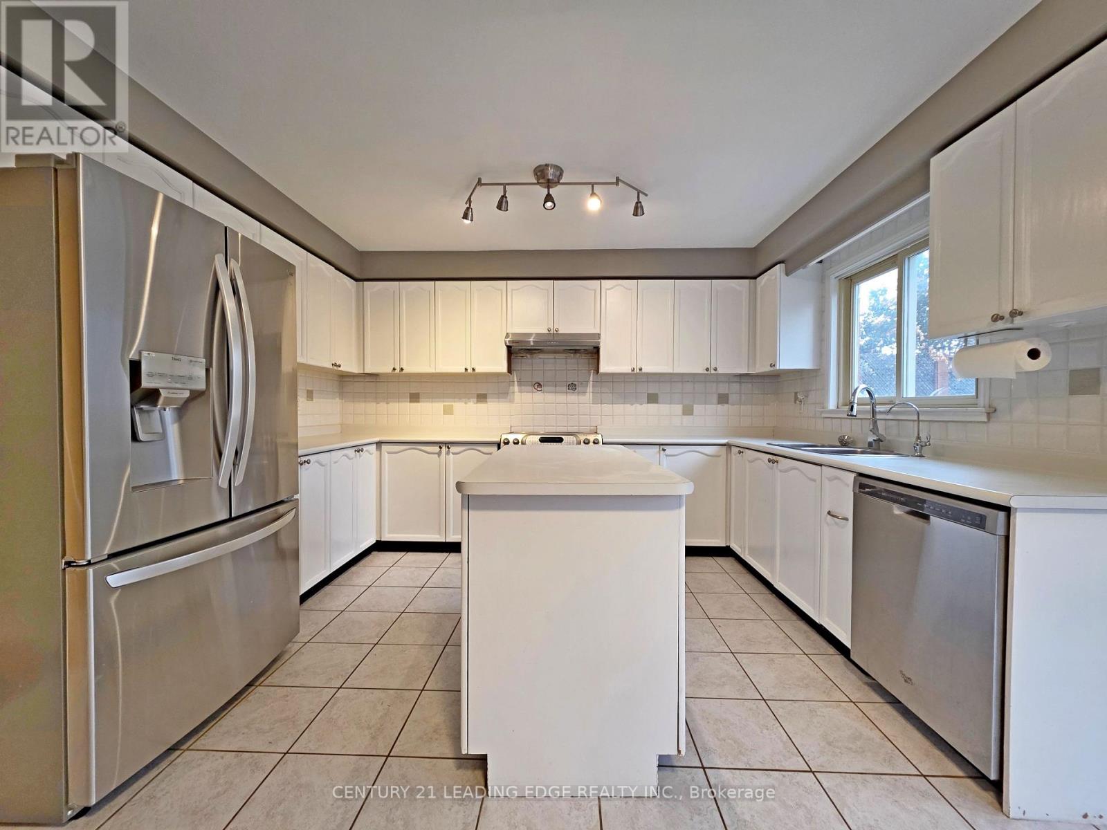 14 HADERA PLACE, Georgina (Keswick North) — photo 12