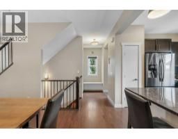 360 Marquis Heights Se, Calgary, AB T3M2A7 Photo 17