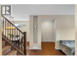 Laundry room - 360 Marquis Heights Se, Calgary, AB T3M2A7 Photo 9