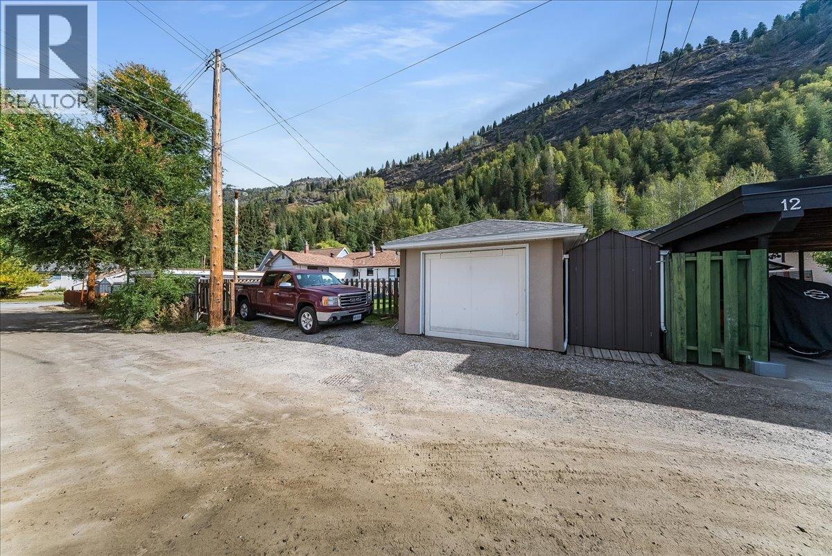14 Hillside Drive - 45
