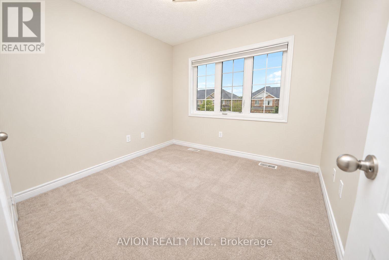 63 FORSYTH CRESCENT N, Barrie (West Bayfield) — photo 12