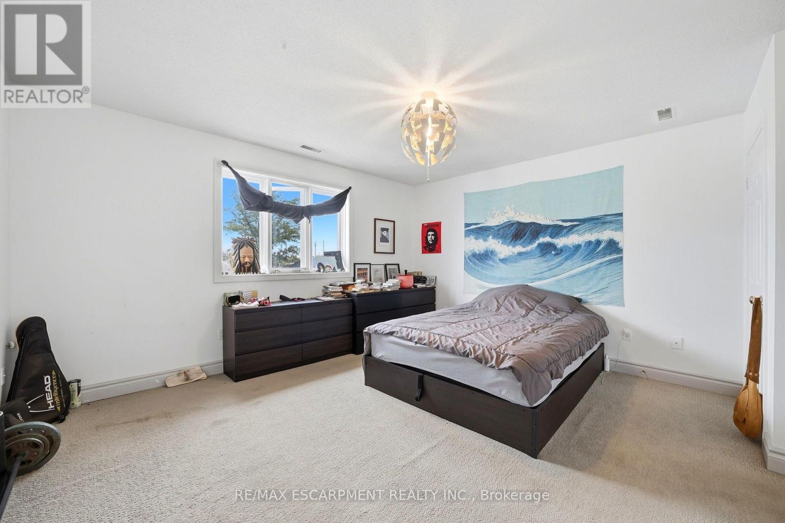 277 HARVIE AVENUE - 21