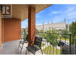 277 Harvie Avenue, Toronto, ON M6E4L1 Photo 35