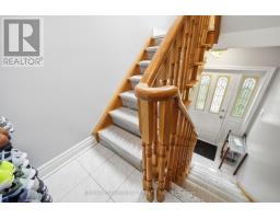 277 Harvie Avenue, Toronto, ON M6E4L1 Photo 37