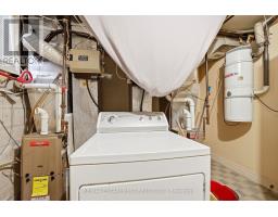 277 Harvie Avenue, Toronto, ON M6E4L1 Photo 43