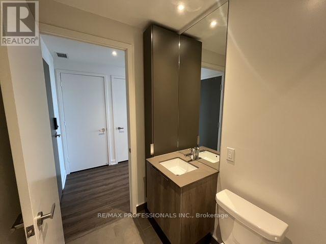 7004 - 448 BURNHAMTHORPE ROAD W, Mississauga (City Centre) — photo 11