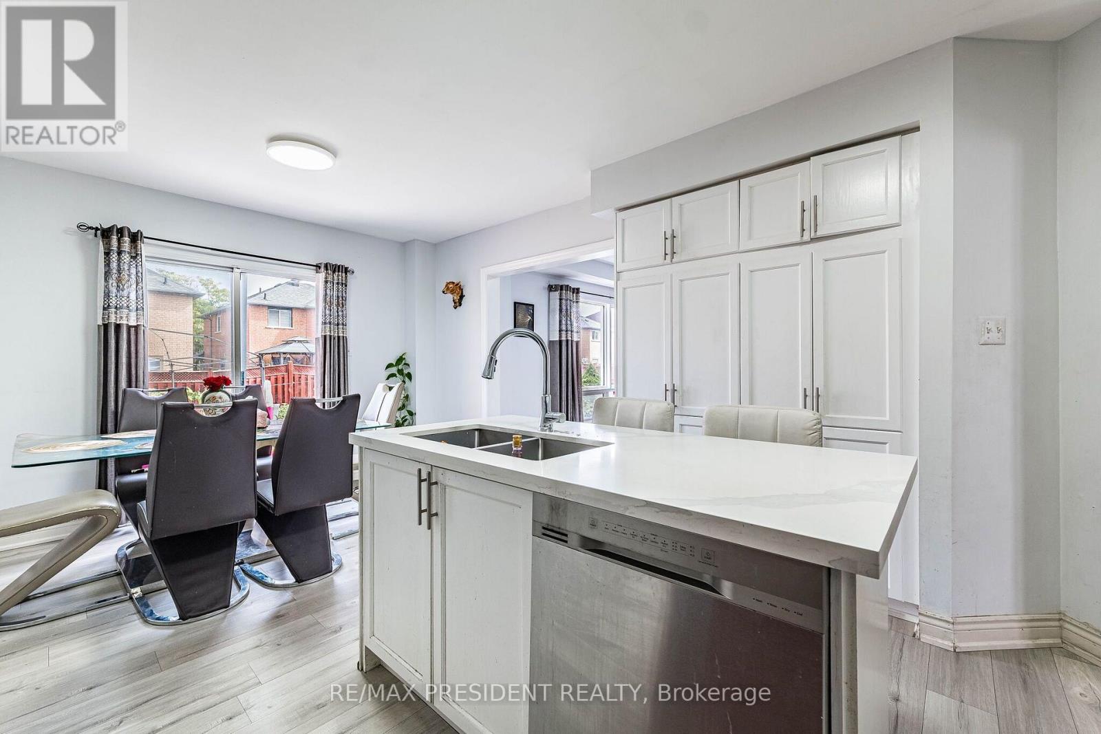 69 Sunny Meadow Boulevard, Brampton, ON photo 15