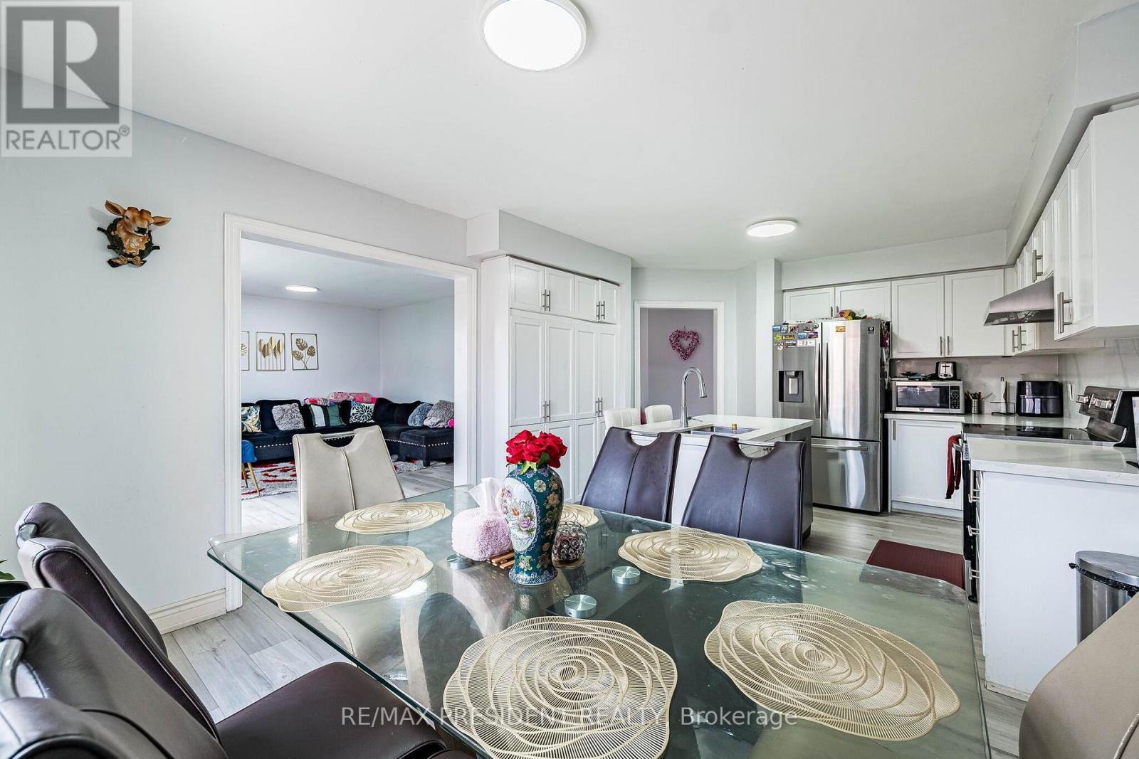 69 Sunny Meadow Boulevard, Brampton, ON photo 19
