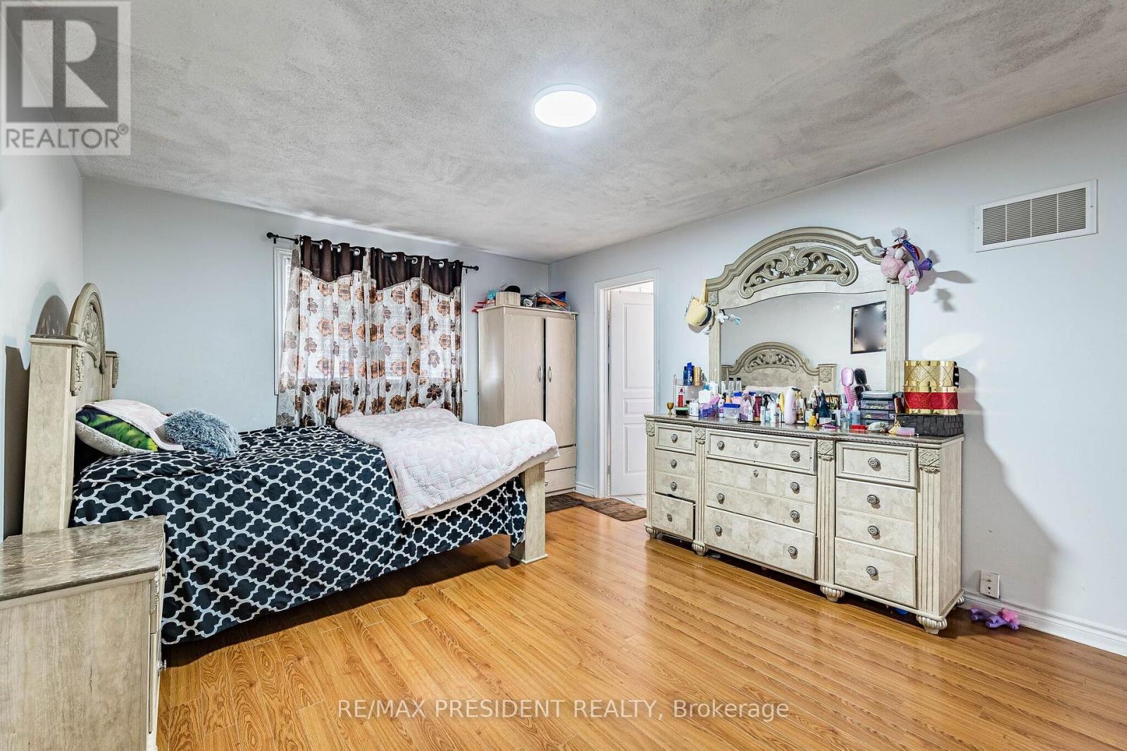 69 Sunny Meadow Boulevard, Brampton, ON photo 23