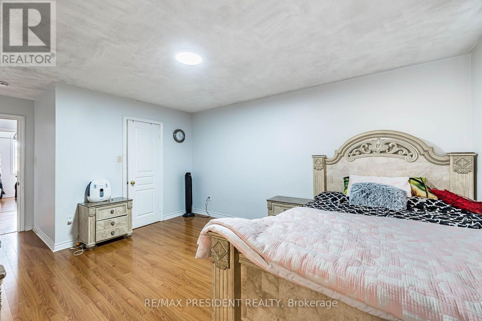 69 Sunny Meadow Boulevard, Brampton, ON photo 24