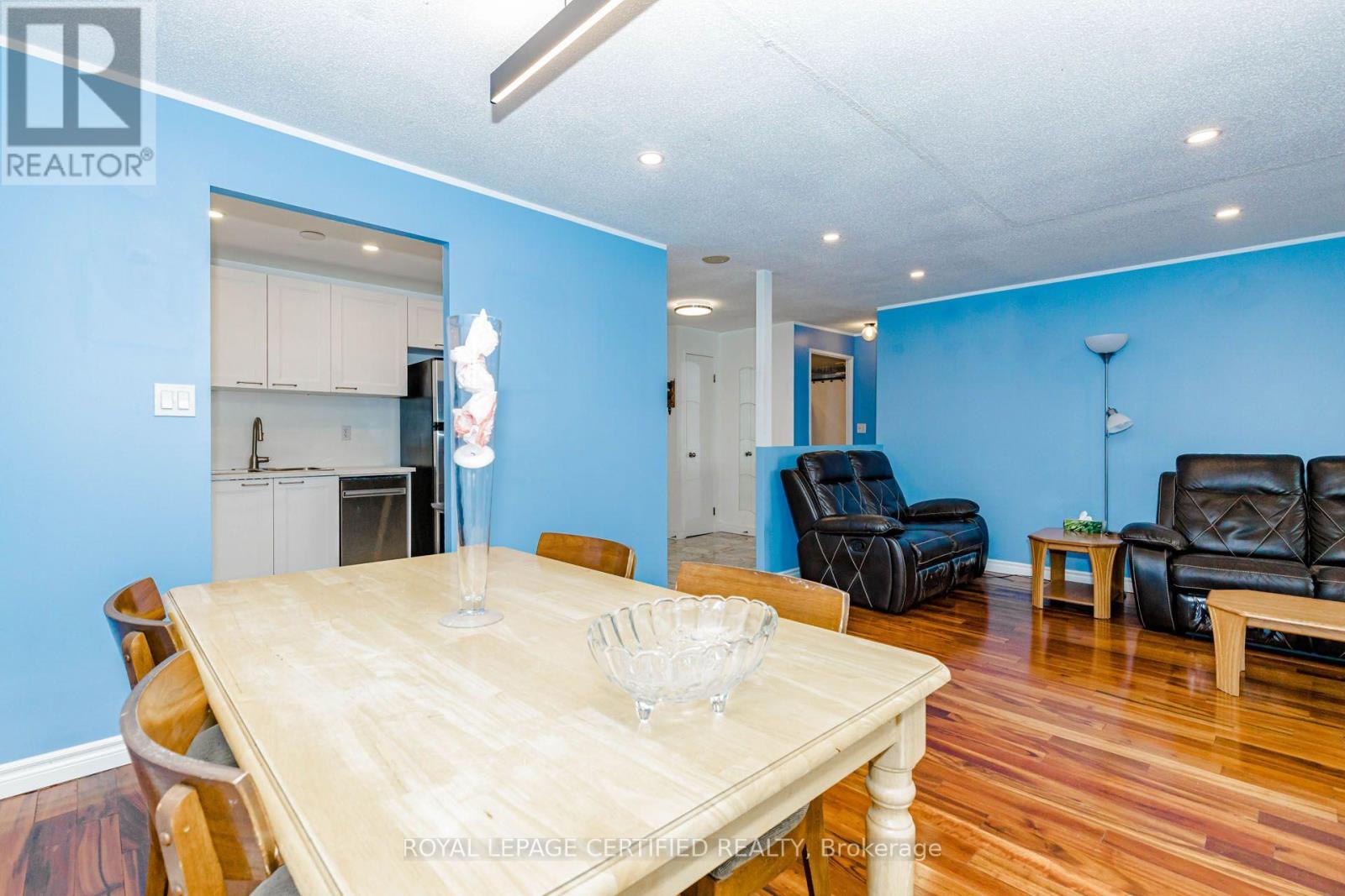 PH15- 155 Hillcrest Avenue, Mississauga, ON photo 25