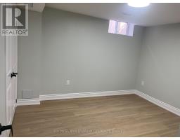 21 Hartford Trail, Brampton, ON L6W4K2 Photo 9