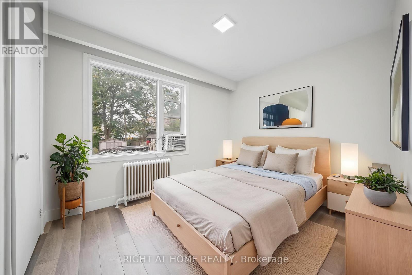 3 - 32 VANEVERY STREET, Toronto (Mimico) — photo 4
