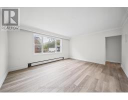 3 - 32 Vanevery Street, Toronto, ON M8V1Y6 Photo 6