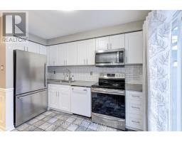 51 Goldenlight Circle, Brampton, ON L6X4N6 Photo 11