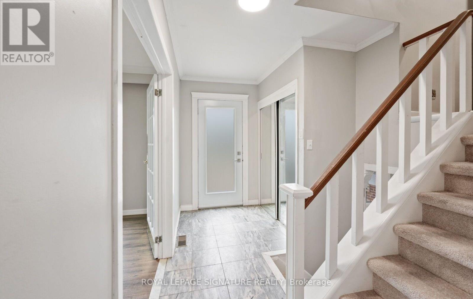 251 THIRD LINE, Oakville (SW Southwest) — photo 5