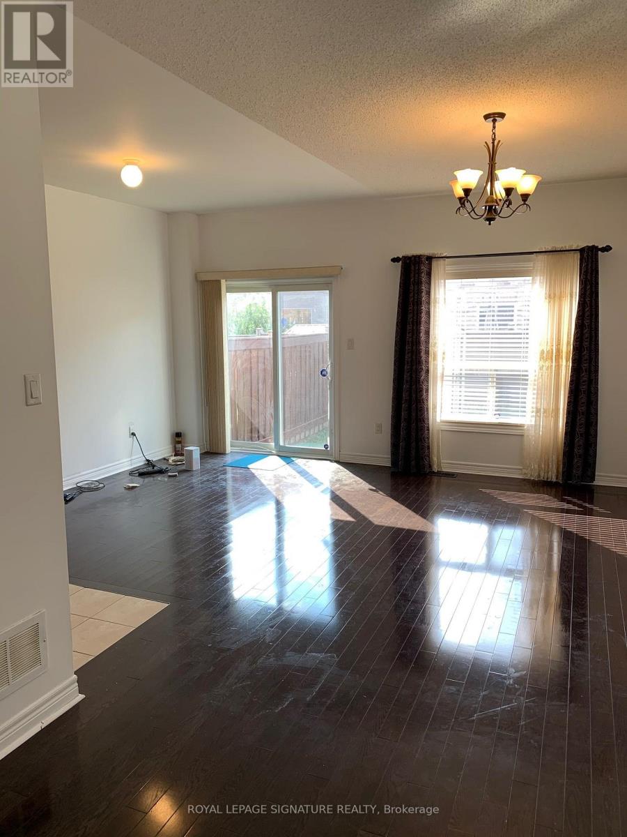 249 COMISKEY CRESCENT, Mississauga (Meadowvale Village) — photo 4