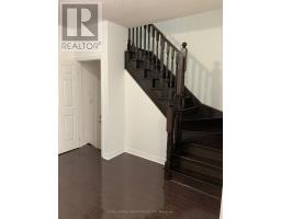 249 Comiskey Crescent, Mississauga, ON L5W0C4 Photo 7