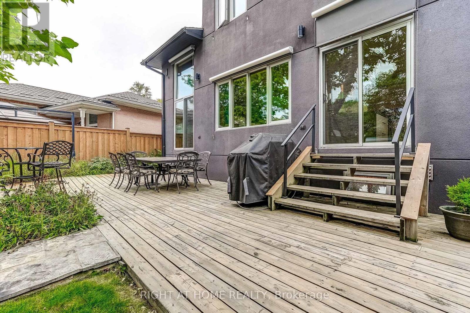 17 Ashfield Drive, Toronto, ON photo 42