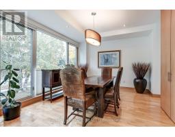 Living room - 17 Ashfield Drive, Toronto, ON M9C4T4 Photo 6