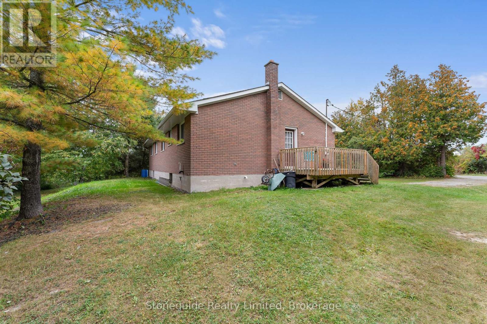 100 Moloney Line, Selwyn, ON photo 22