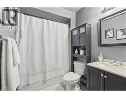 228 Golden Orchard Drive, Hamilton, ON L9C6J7 Photo 16