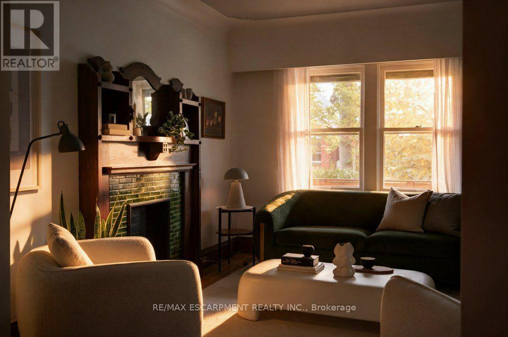 101 COPE Street, Hamilton, ON photo 22