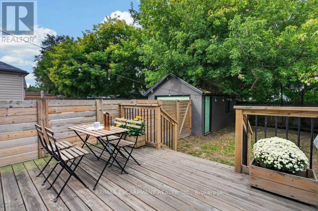101 COPE Street, Hamilton, ON photo 42