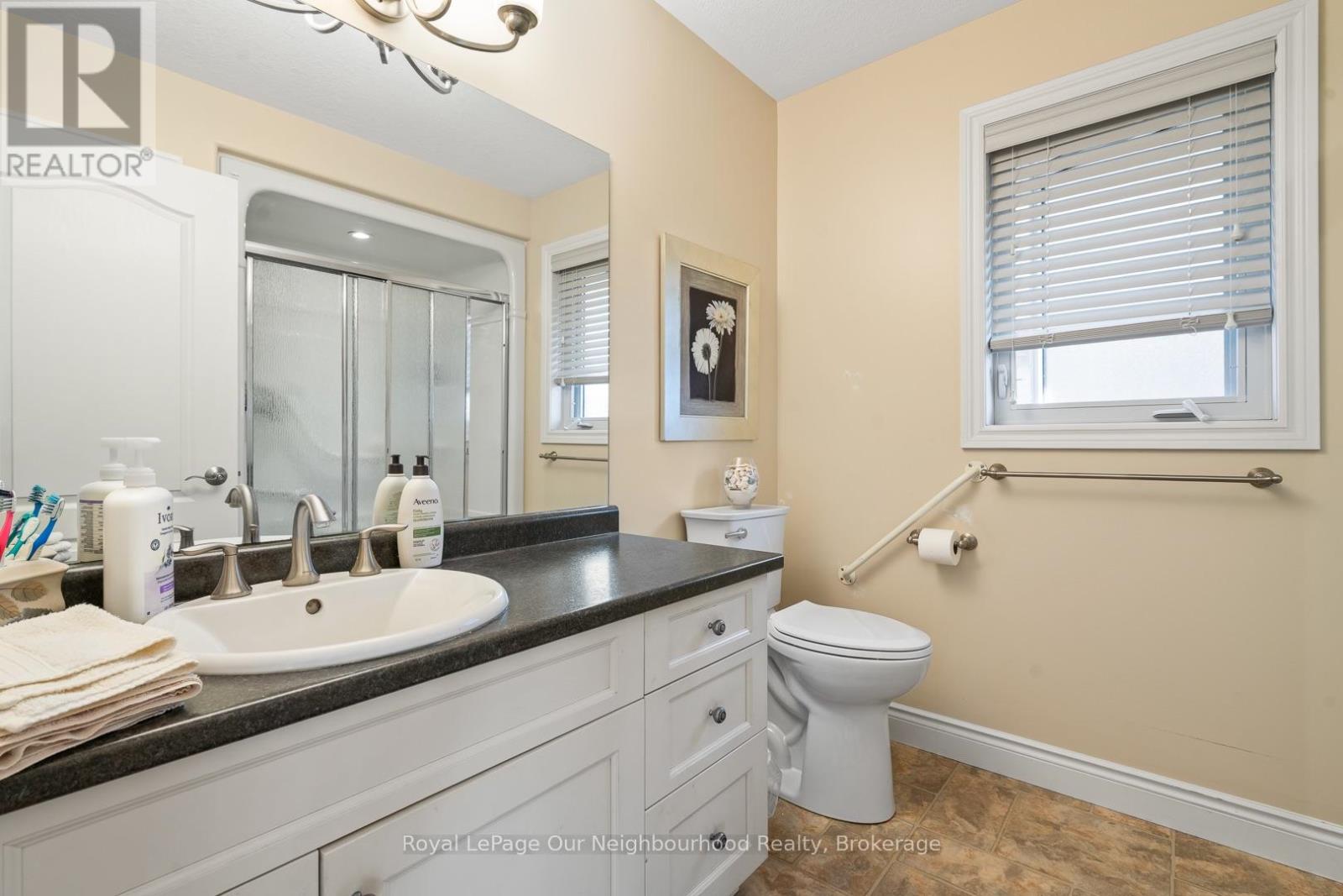 106 12TH AVENUE - 20