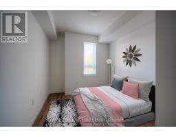 Bathroom - B5 - 374 Prospect Avenue, Kitchener, ON N2A0L2 Photo 7