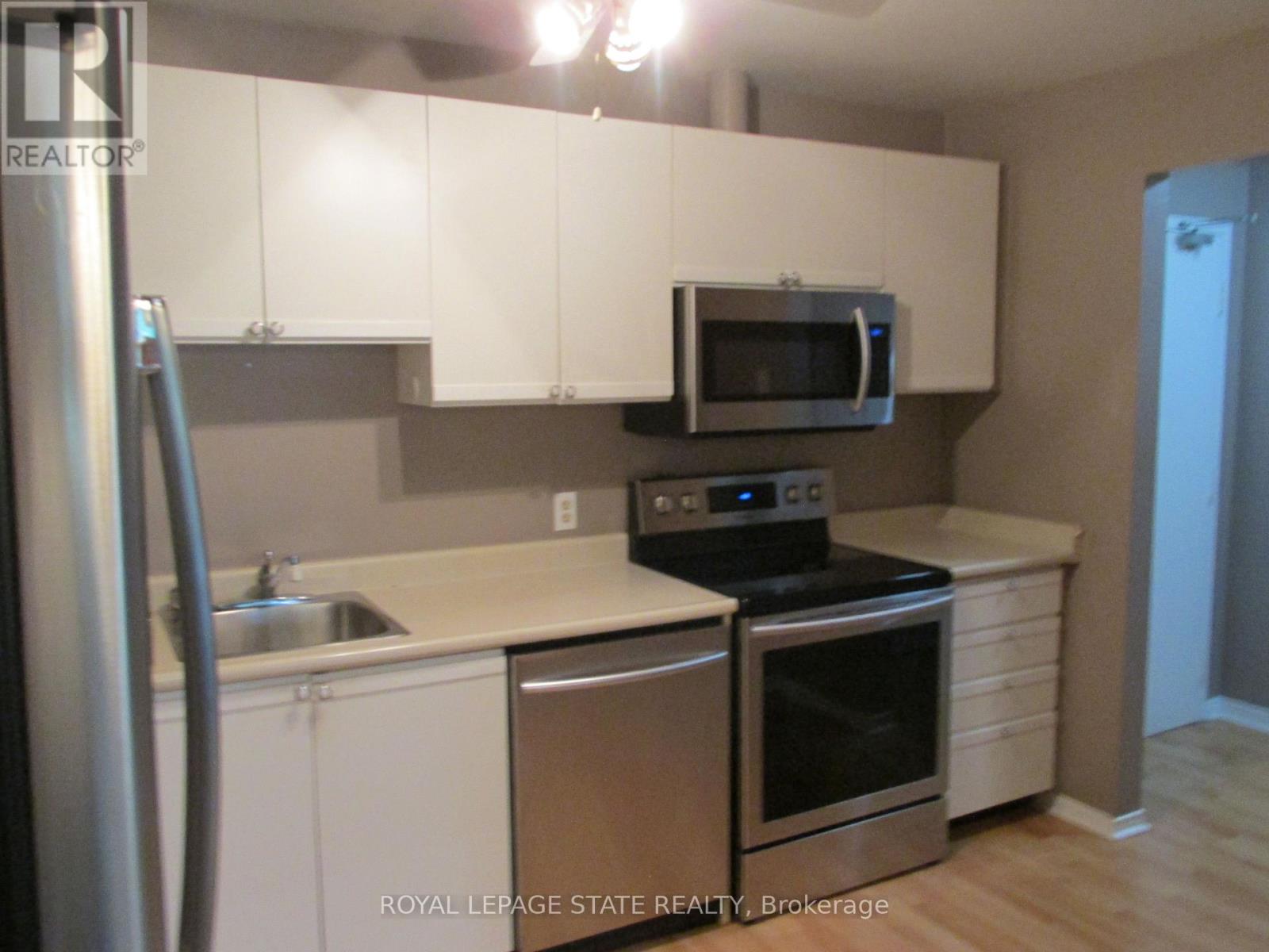 203 - 5 NIAGARA STREET, Grimsby (Grimsby West) — photo 6