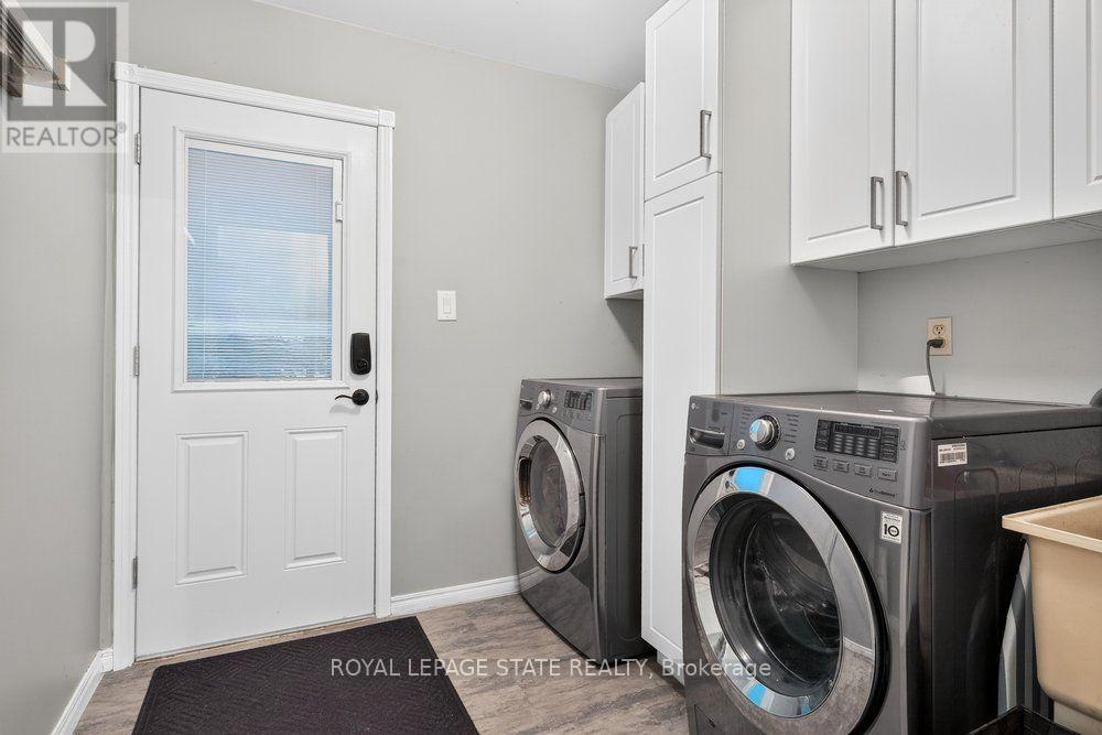28 GLEN FOREST DRIVE - 24