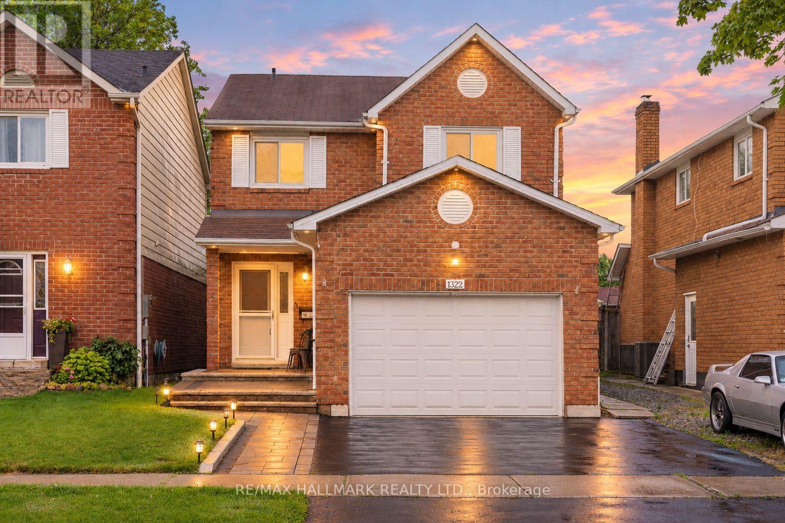 1322 Redwood Lane, Pickering, ON