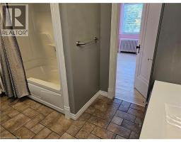 326 Erie Avenue, Brantford, ON N3S2H8 Photo 13