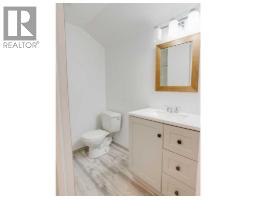 230 Eagle Road N - photo 18