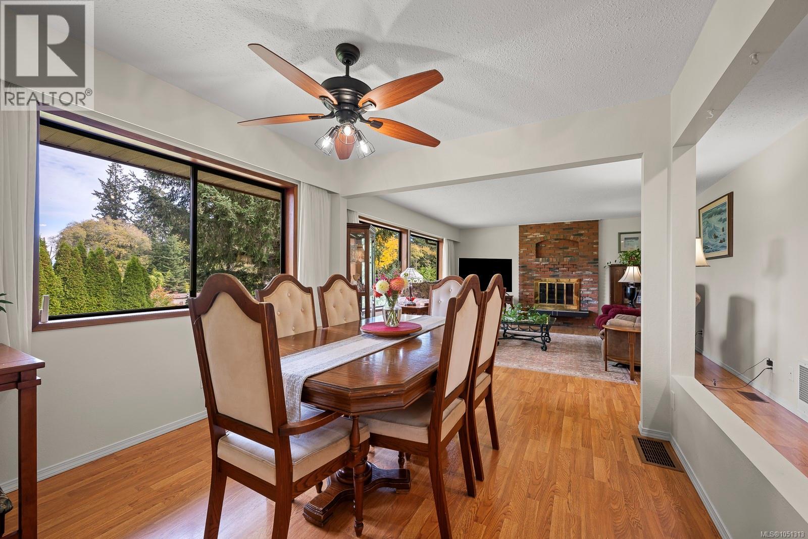 4344 Briardale Rd - 6