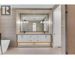 2328 54 Avenue SW - photo 24