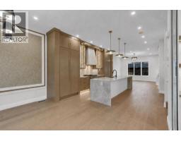 2328 54 Avenue SW - photo 5