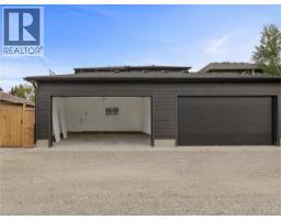 2328 54 Avenue SW - photo 41