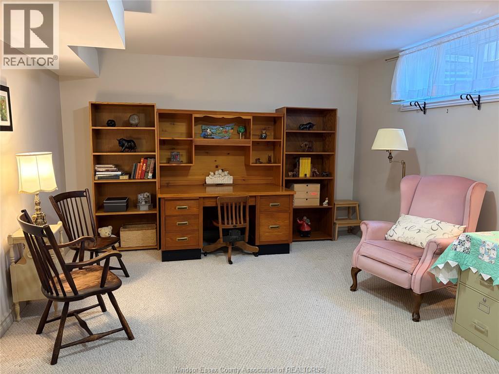 24 ERIE GLEN CRESCENT, Leamington — photo 10