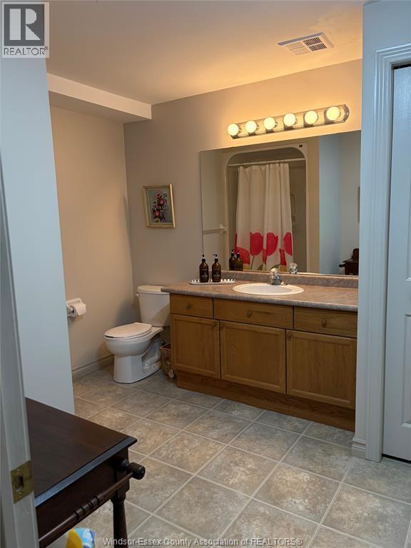 24 ERIE GLEN CRESCENT, Leamington — photo 12