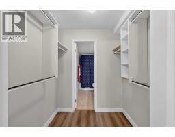 118, 2425 90 Avenue Sw, Calgary, AB T2V4X8 Photo 13